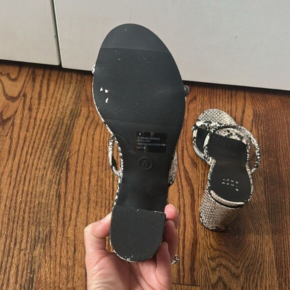 A New Day snakeskin double strap block heels Size 8 - Picture 5 of 5